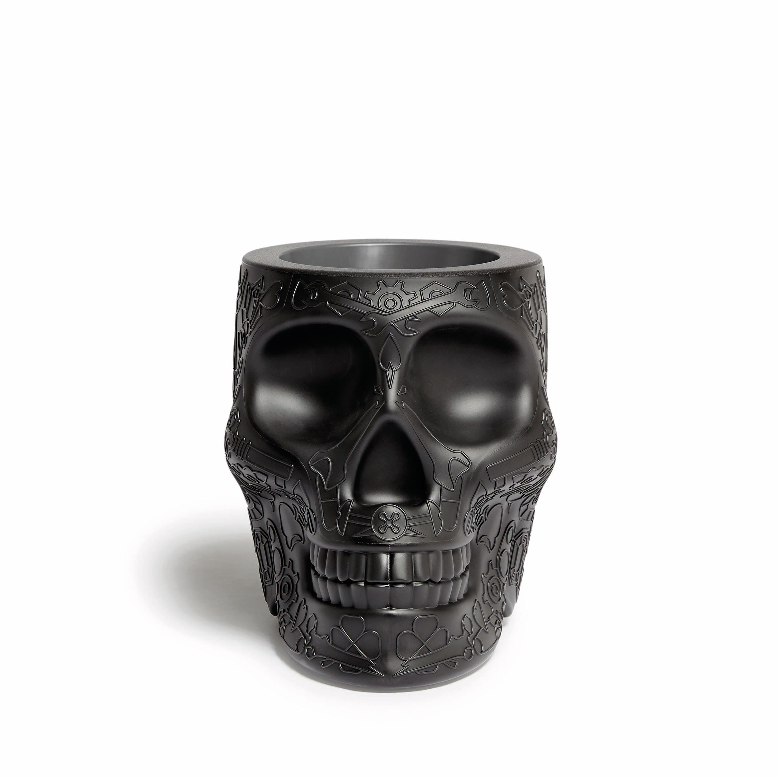Studio-Job-Mexico-planter-black---front2-Qeeboo