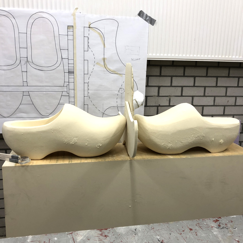 01-clocks-model-studio_job